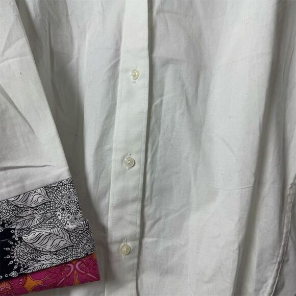 Pearly Vine Women's 2XL White Button-Up Shirt with Sleeve Details - Picture 3 of 8